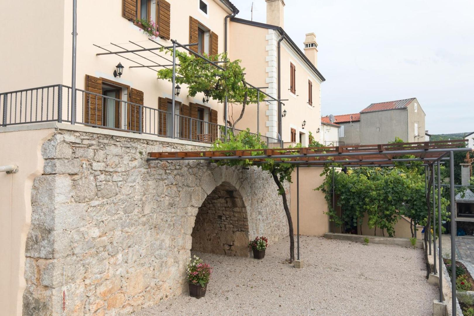 פונאנט Apartments Gabi מראה חיצוני תמונה