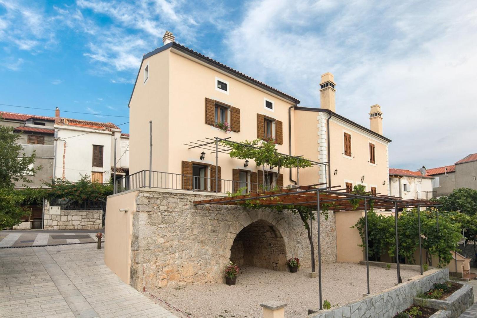 פונאנט Apartments Gabi מראה חיצוני תמונה